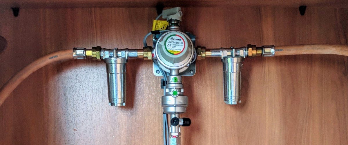 Truma Gasfilter Einbau / Installation of Truma gas filters – 4×4